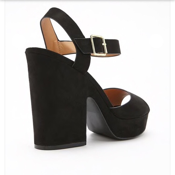 NWB Black Vegan Suede Peep Toe Platform Heels - Picture 5 of 8